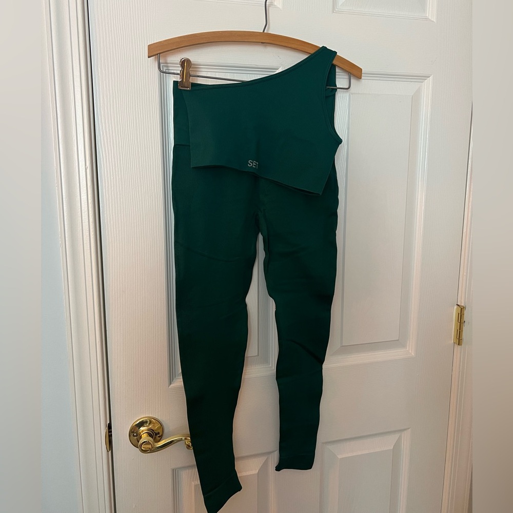 SET Active One-Shoulder Forest Green Leggings & Crop Top Set